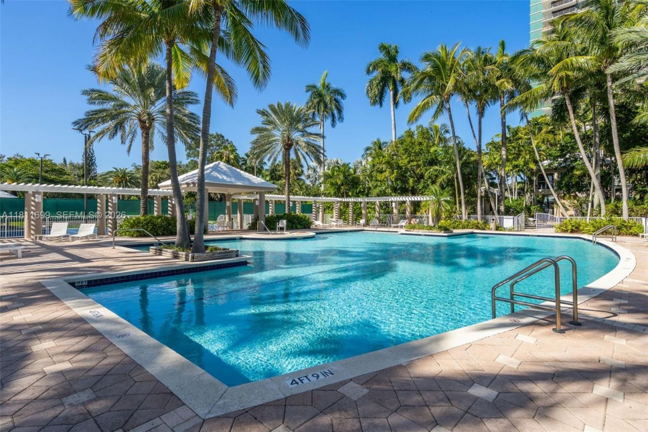 770 NE 69th St, Unit 6C, Miami, FL 33138 Photo