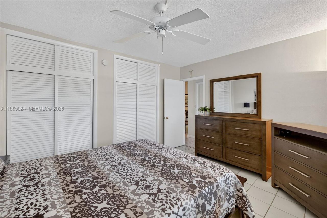 16901 NE 13th Ave, Unit 210, Miami, FL 33162 Photo