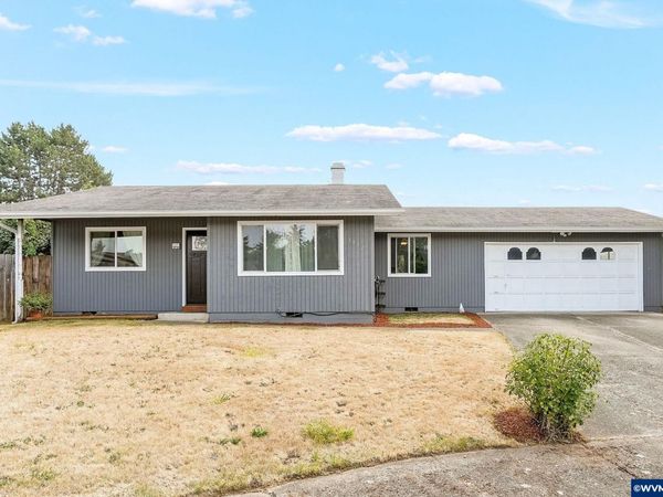 3952 Herrin Ct NE, Salem, OR 97305