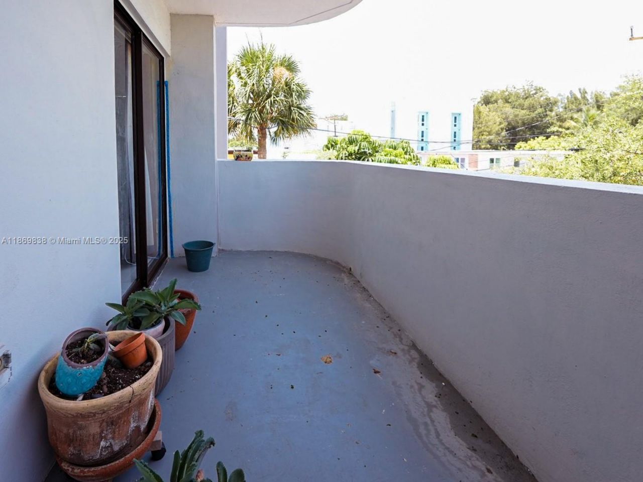 130 S Shore Dr, Unit 3C, Miami Beach, FL 33141 Photo