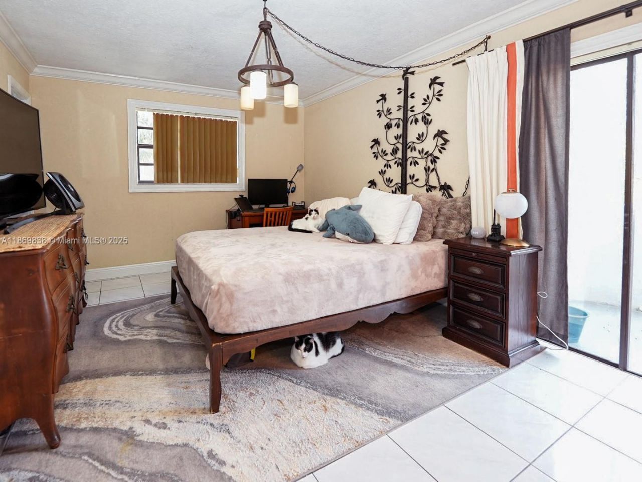 130 S Shore Dr, Unit 3C, Miami Beach, FL 33141 Photo