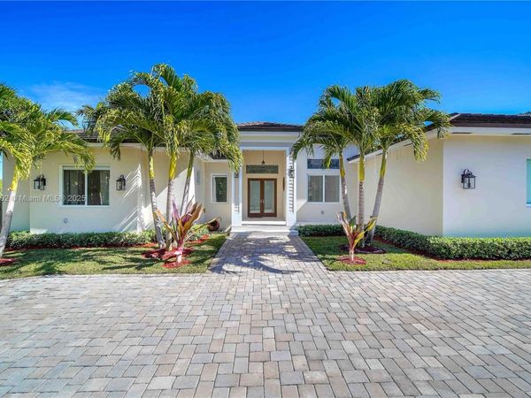 10703 SW 84th Ave, Miami, FL 33156