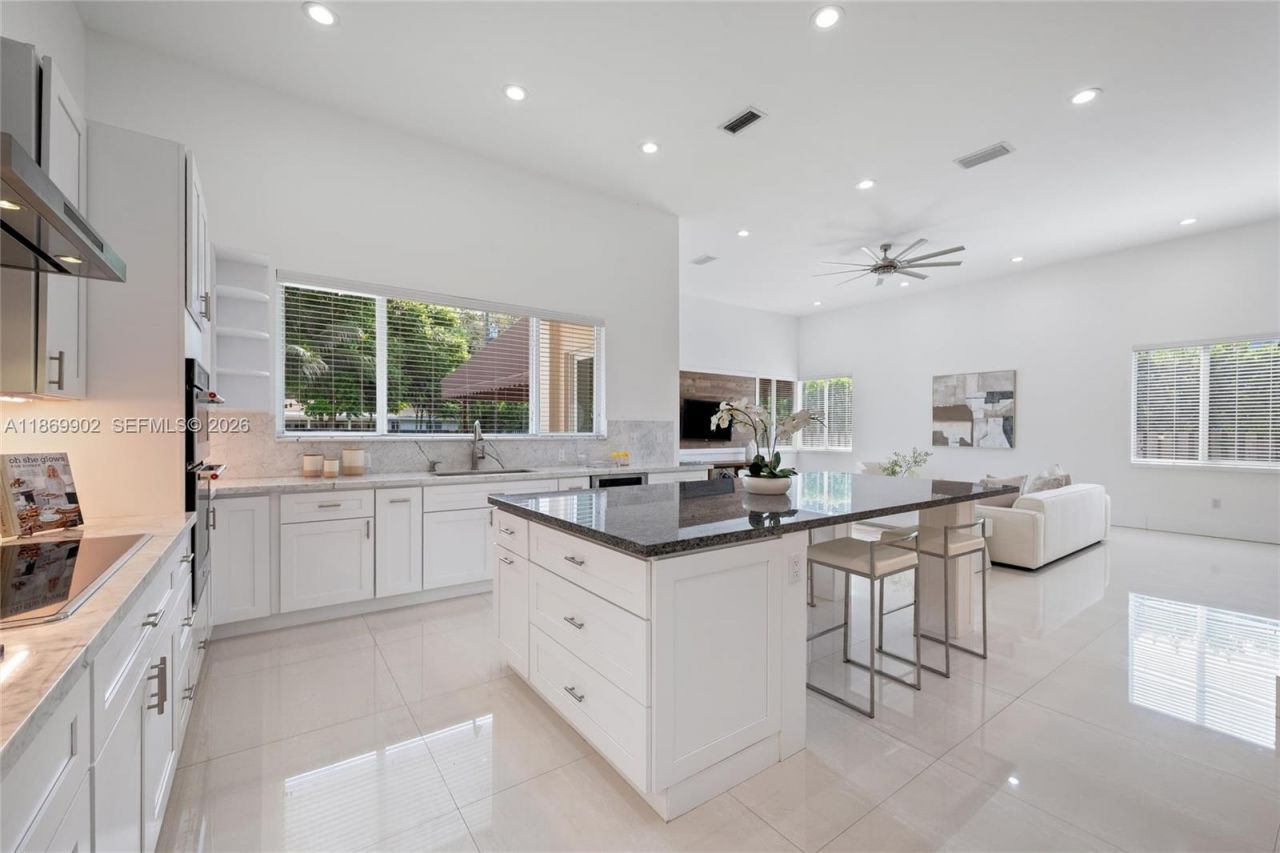 10703 SW 84th Ave, Miami, FL 33156 Photo