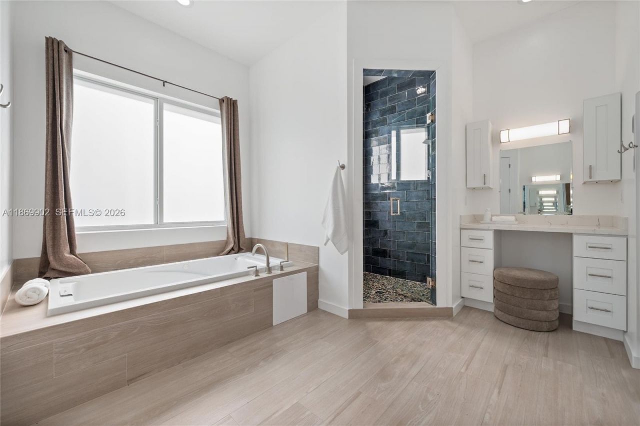 10703 SW 84th Ave, Miami, FL 33156 Photo