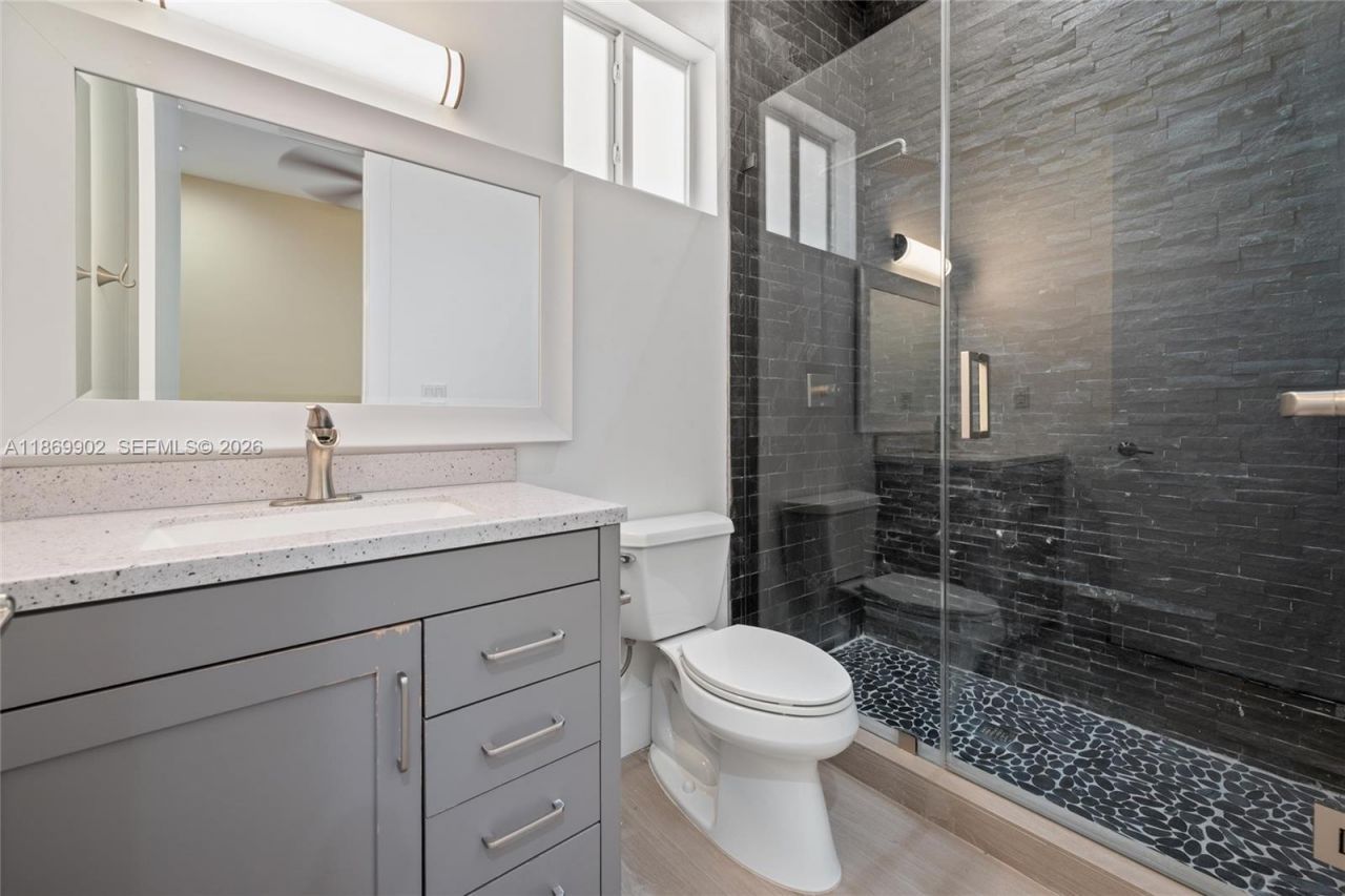 10703 SW 84th Ave, Miami, FL 33156 Photo