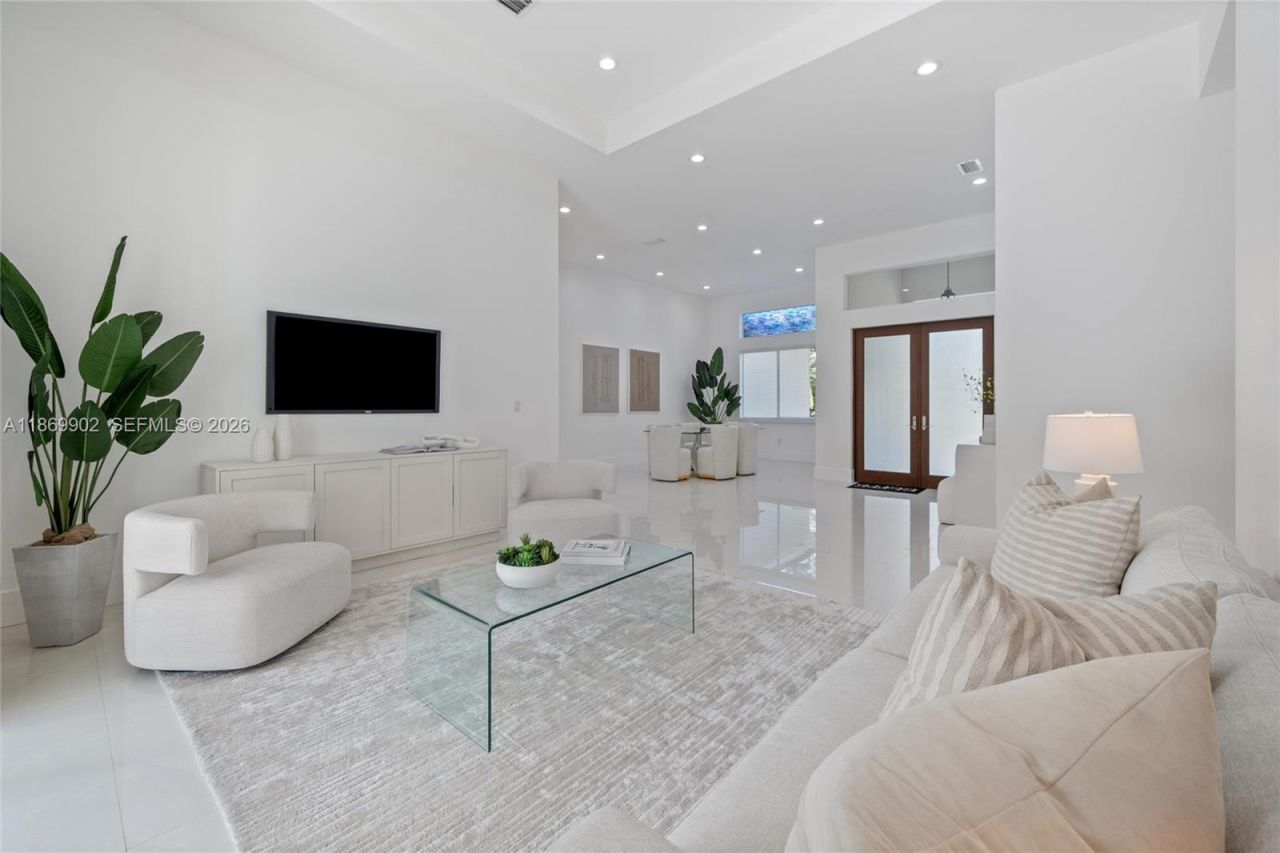 10703 SW 84th Ave, Miami, FL 33156 Photo