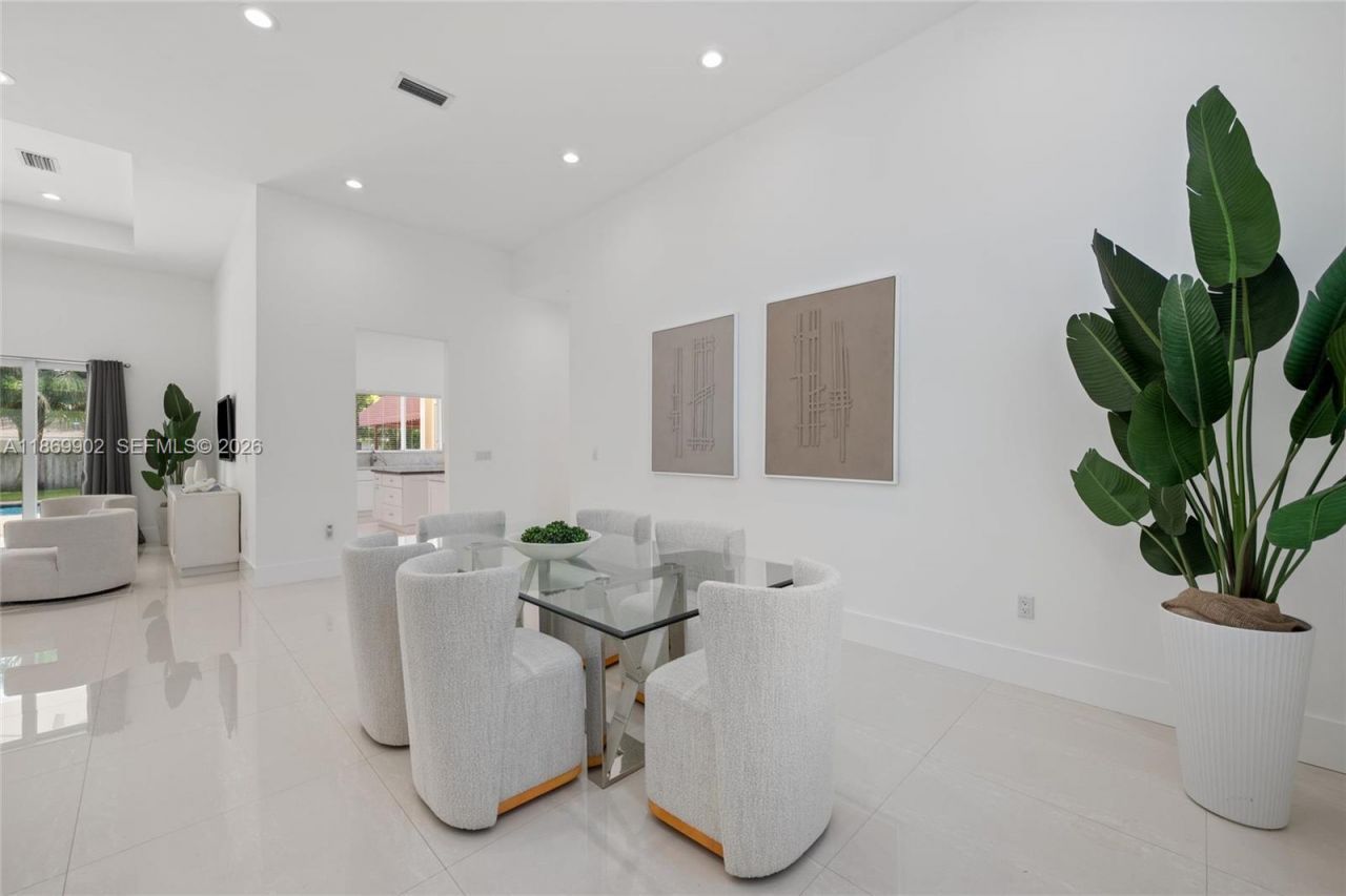 10703 SW 84th Ave, Miami, FL 33156 Photo