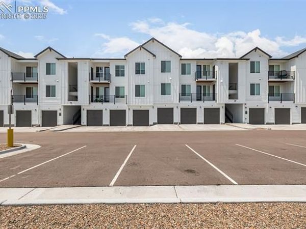 2232 Arikaree Heights, Unit 302, Colorado Springs, CO 80908