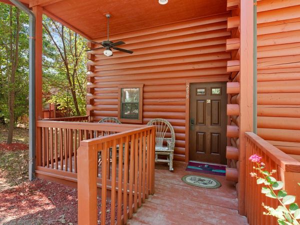 239 Oakridge Road, Unit 1, Branson, MO 65616