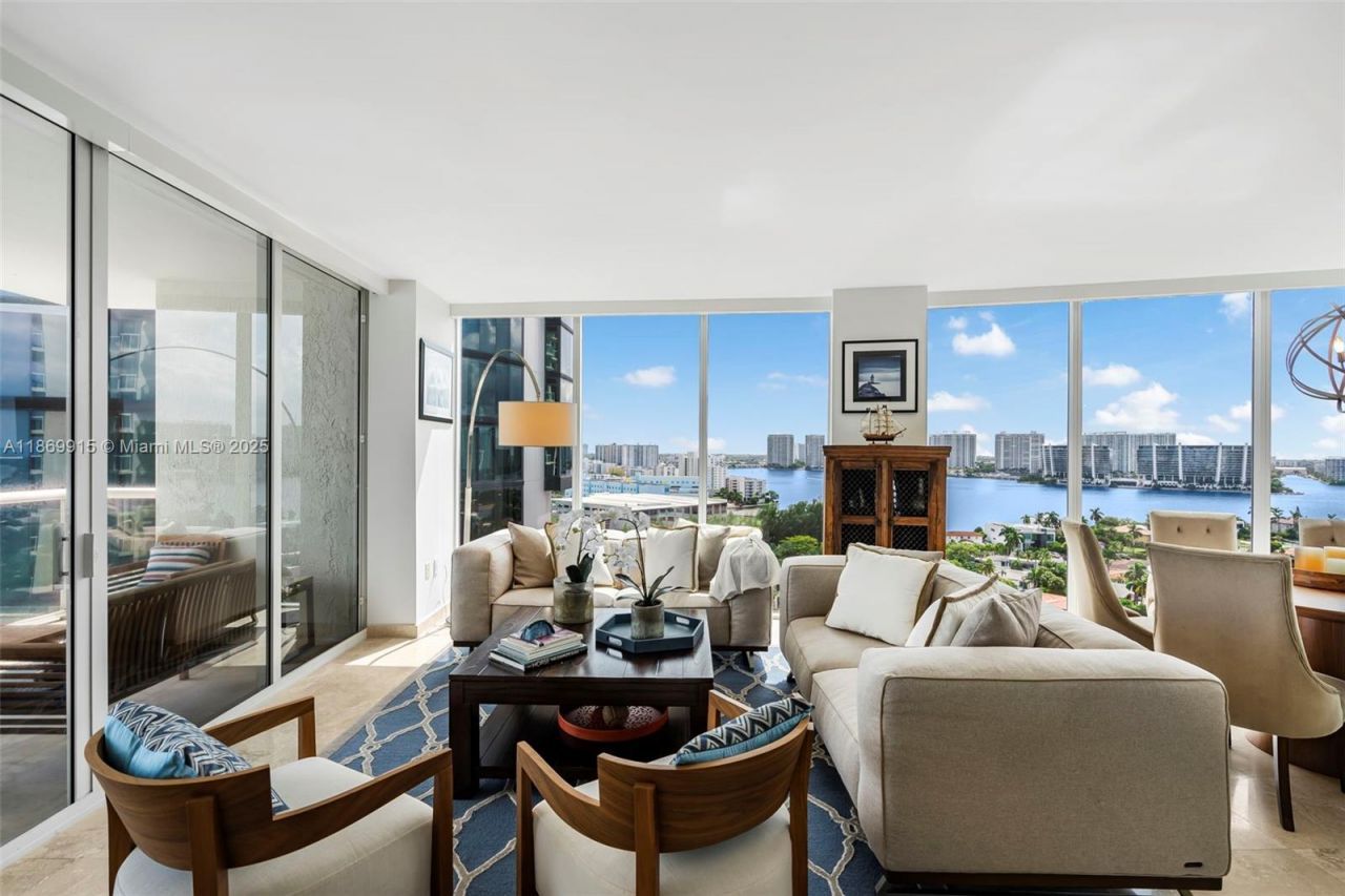 18671 Collins Ave, Unit 1603, Sunny Isles Beach, FL 33160 Photo