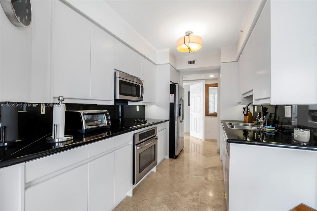 18671 Collins Ave, Unit 1603, Sunny Isles Beach, FL 33160 Photo