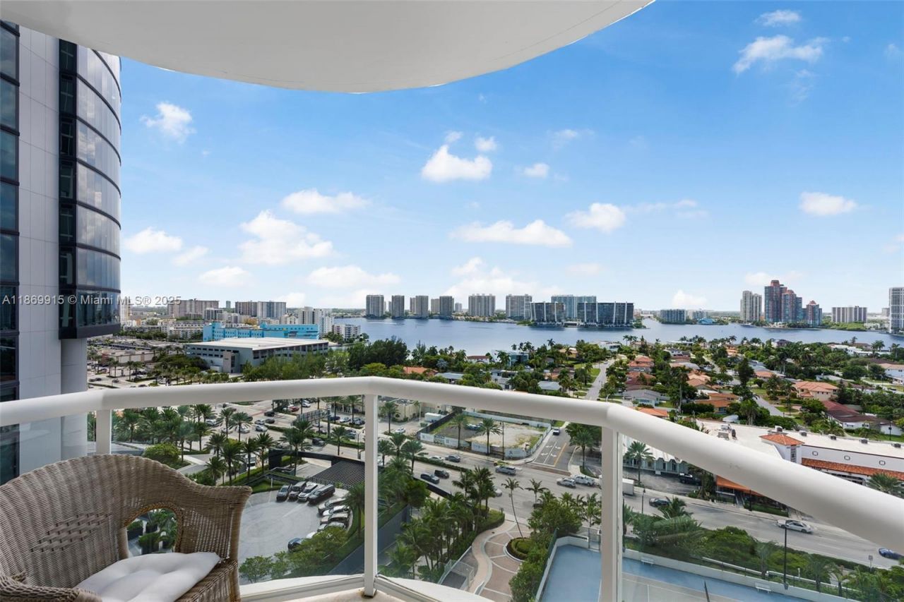 18671 Collins Ave, Unit 1603, Sunny Isles Beach, FL 33160 Photo