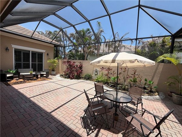 1208 Riverwind Circle, Vero Beach, FL 32967
