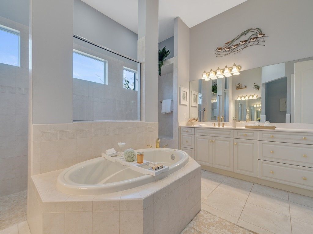 1208 Riverwind Circle, Vero Beach, FL 32967 Photo