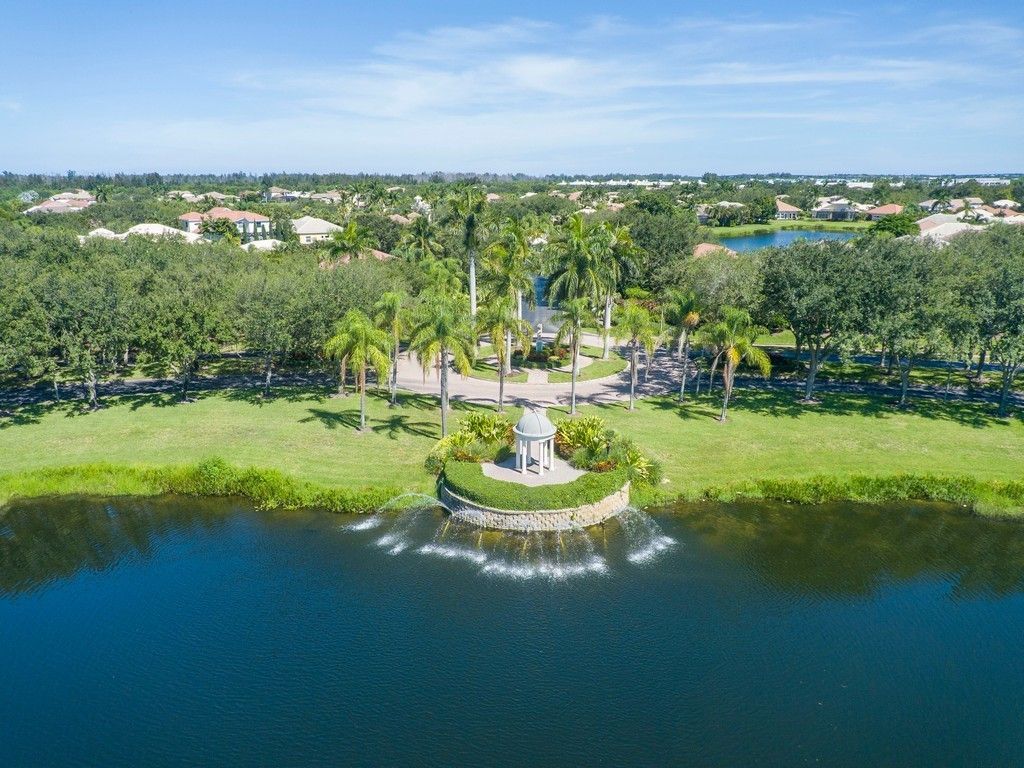 1208 Riverwind Circle, Vero Beach, FL 32967 Photo