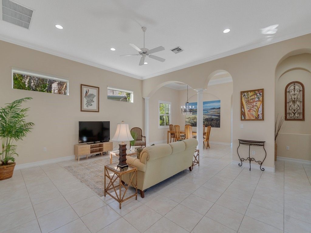 1208 Riverwind Circle, Vero Beach, FL 32967 Photo