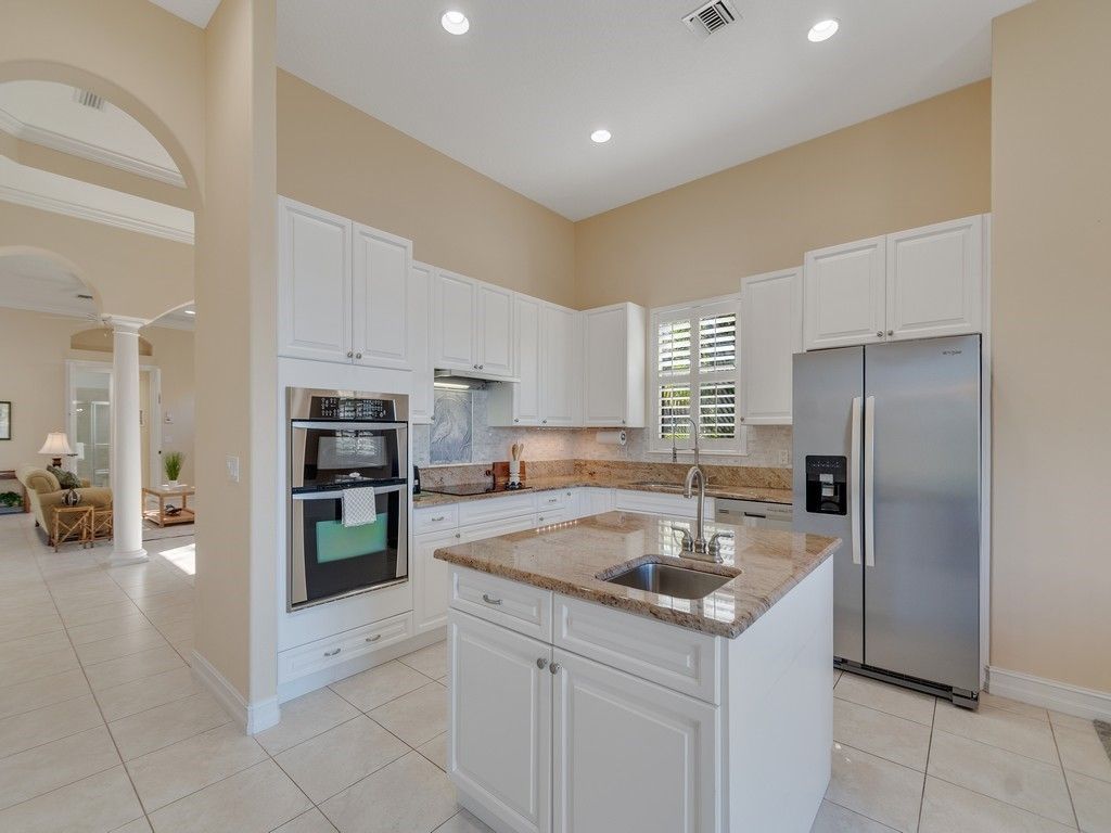 1208 Riverwind Circle, Vero Beach, FL 32967 Photo