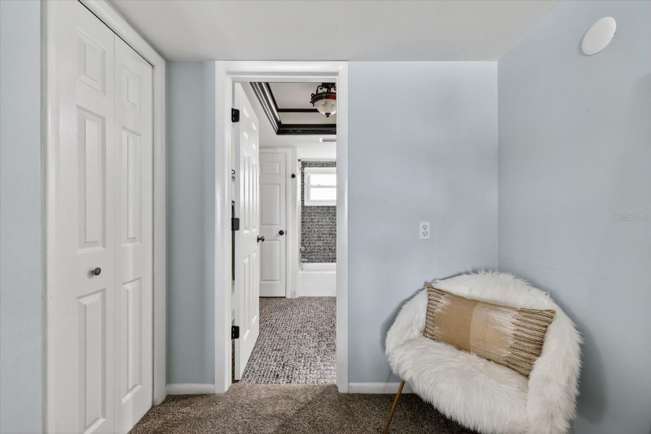 5020 Brittany Drive S, Unit 322, Saint Petersburg, FL 33715 Photo