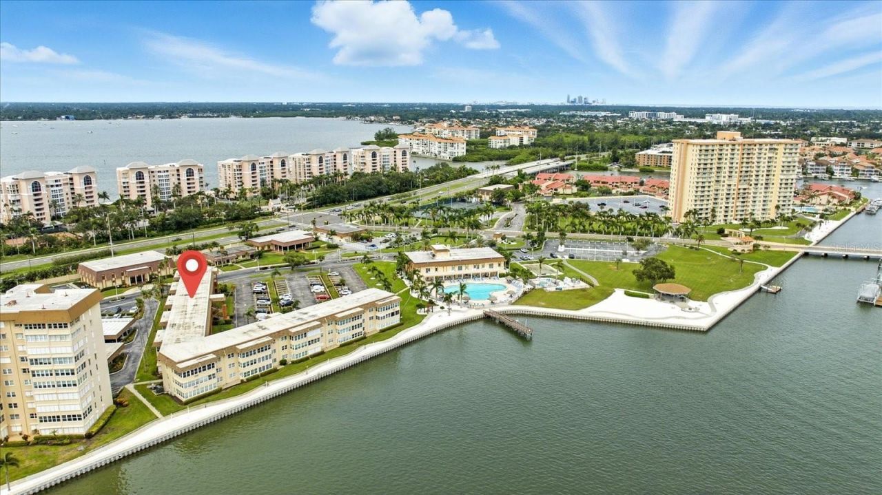 5020 Brittany Drive S, Unit 322, Saint Petersburg, FL 33715 Photo