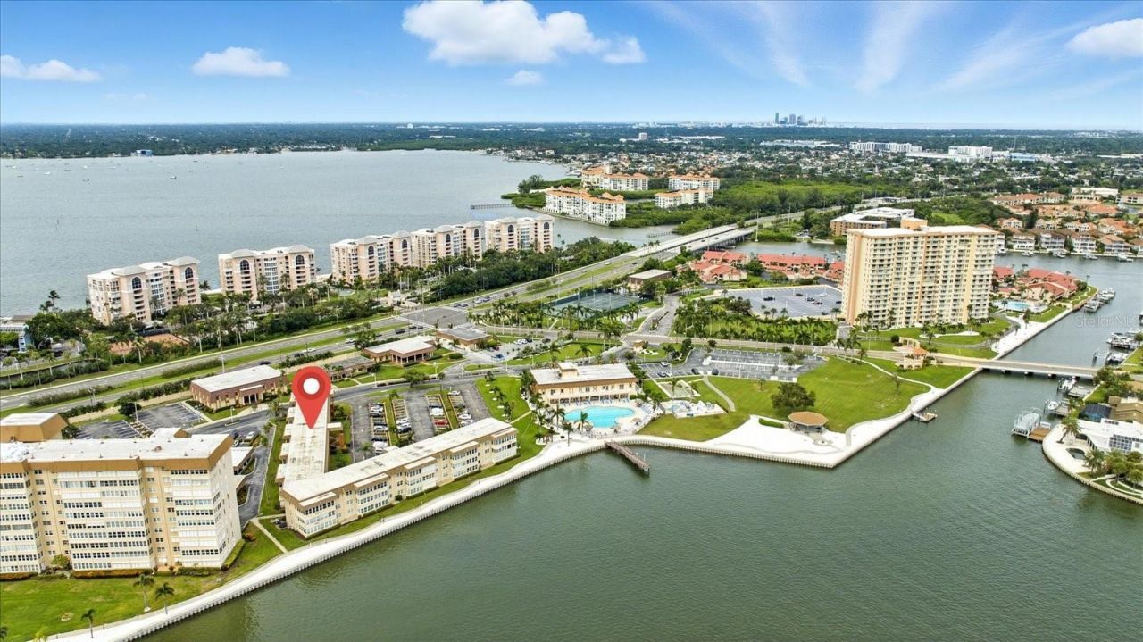 5020 Brittany Drive S, Unit 322, Saint Petersburg, FL 33715 Photo