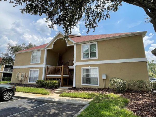 9481 HIGHLAND OAK DRIVE, Unit 1402, TAMPA, FL 33647