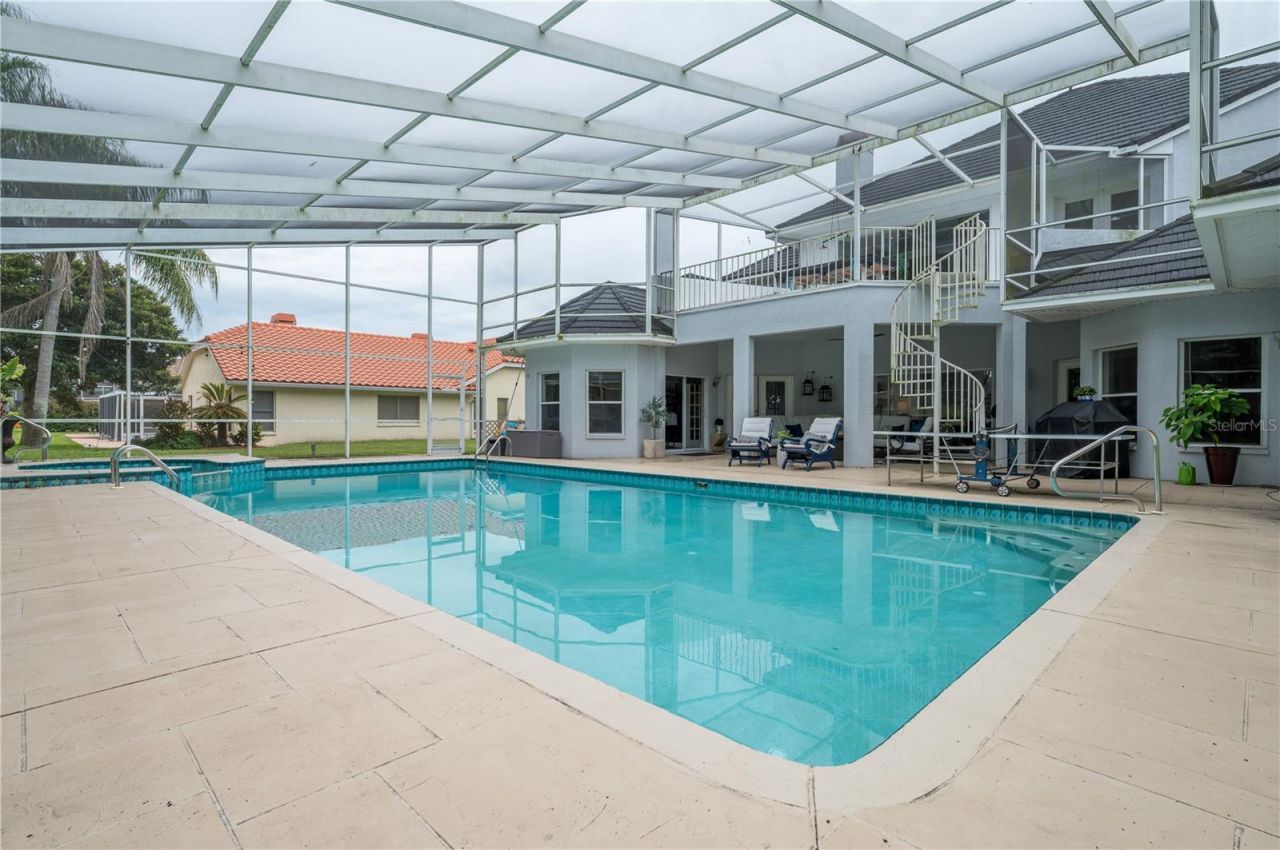 30331 Fairway Drive, Wesley Chapel, FL 33543 Photo