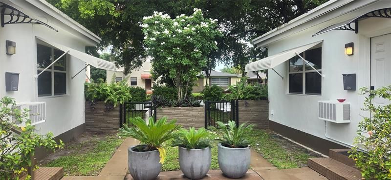 1933 Dewey Street, Hollywood, FL 33020 Photo