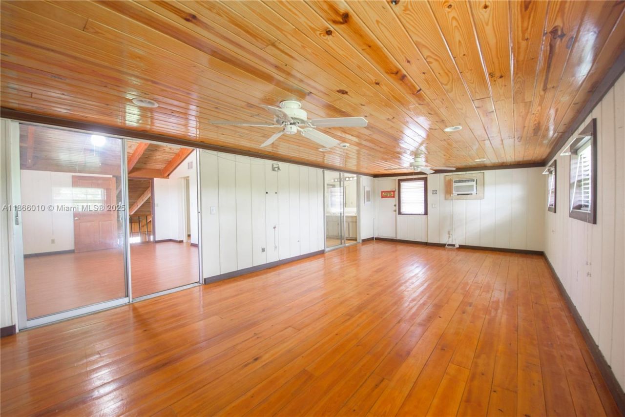 19365 SW 256th St, Homestead, FL 33031 Photo