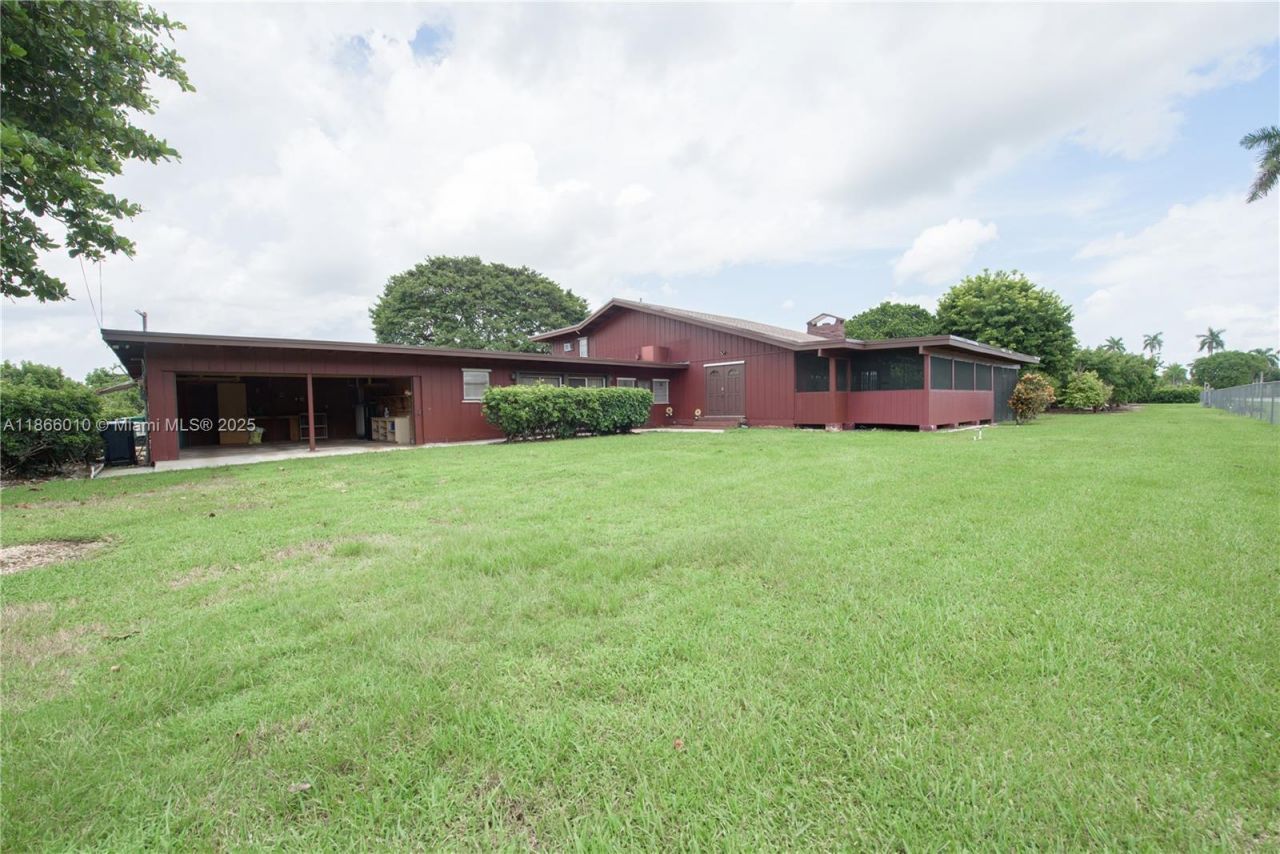 19365 SW 256th St, Homestead, FL 33031 Photo