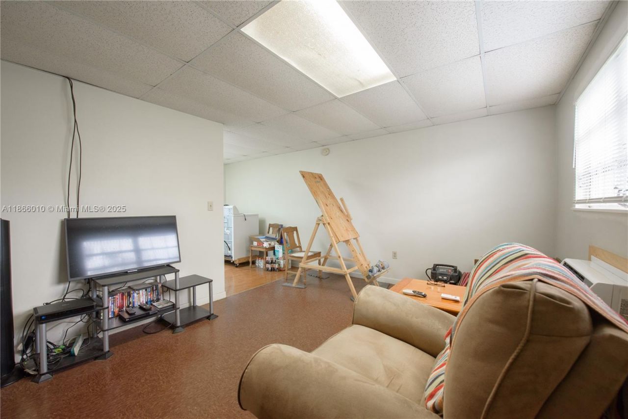 19365 SW 256th St, Homestead, FL 33031 Photo