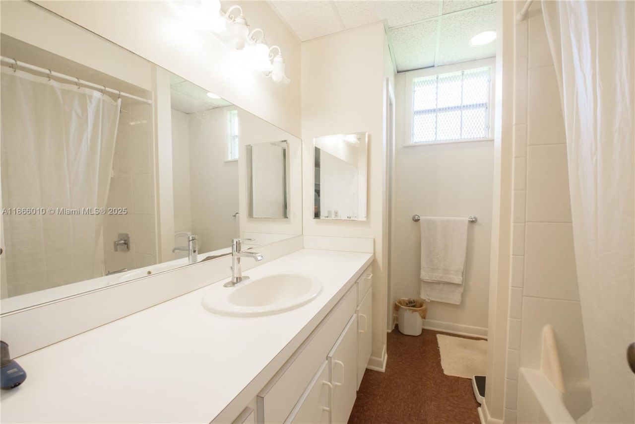 19365 SW 256th St, Homestead, FL 33031 Photo