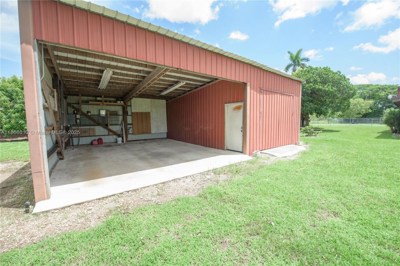 19365 SW 256th St, Homestead, FL 33031 Photo