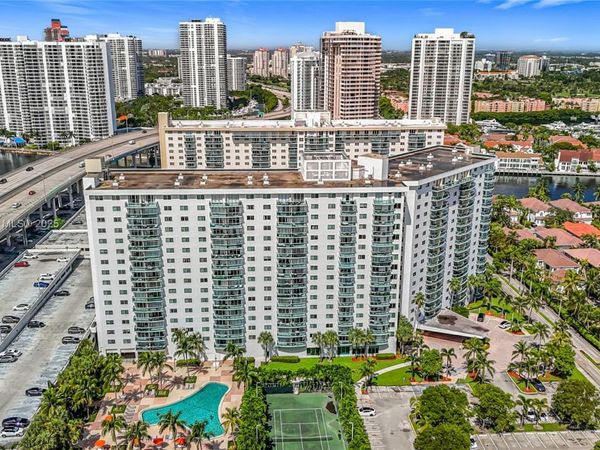 19380 Collins Ave, Unit 308, Sunny Isles Beach, FL 33160