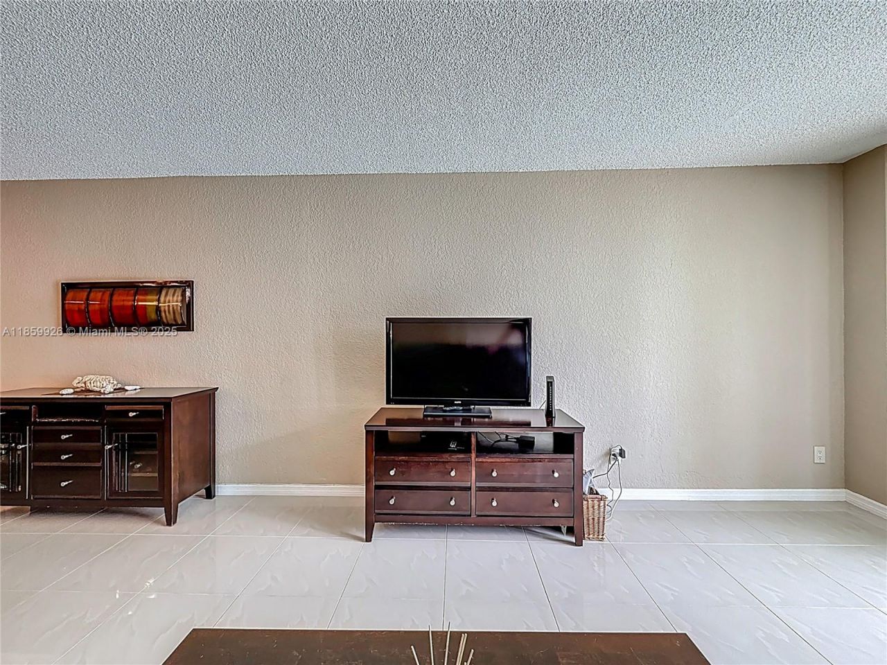 19380 Collins Ave, Unit 308, Sunny Isles Beach, FL 33160 Photo