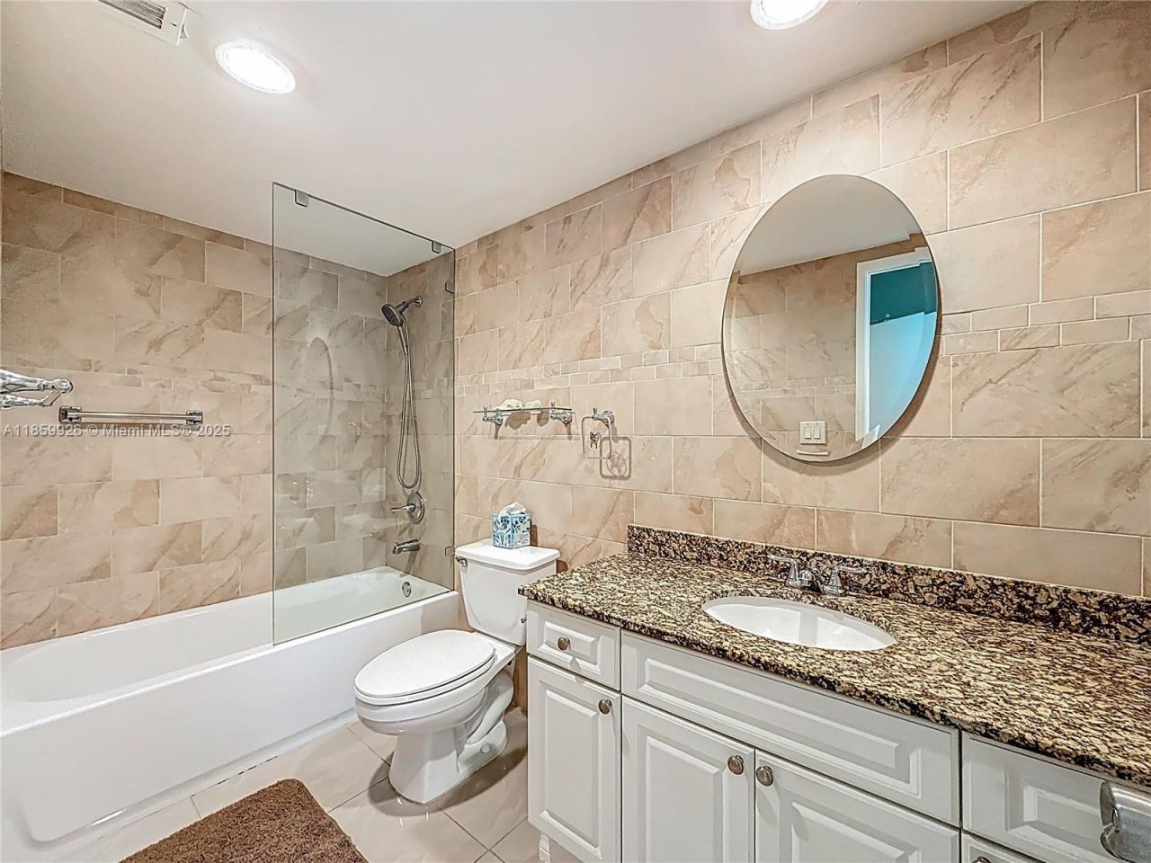 19380 Collins Ave, Unit 308, Sunny Isles Beach, FL 33160 Photo