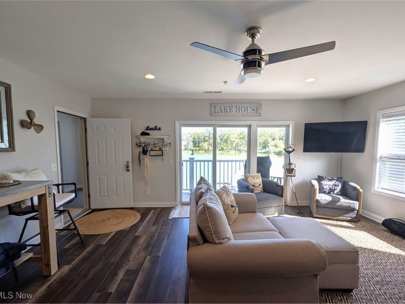 2564 S Waterside Court, Unit 221, Lakeside Marblehead, OH 43440 Photo 6