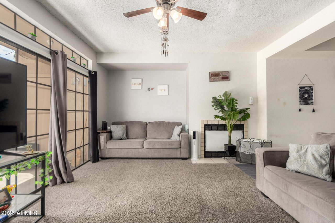 6550 N 47th Avenue, Unit 196, Glendale, AZ 85301 Main Photo