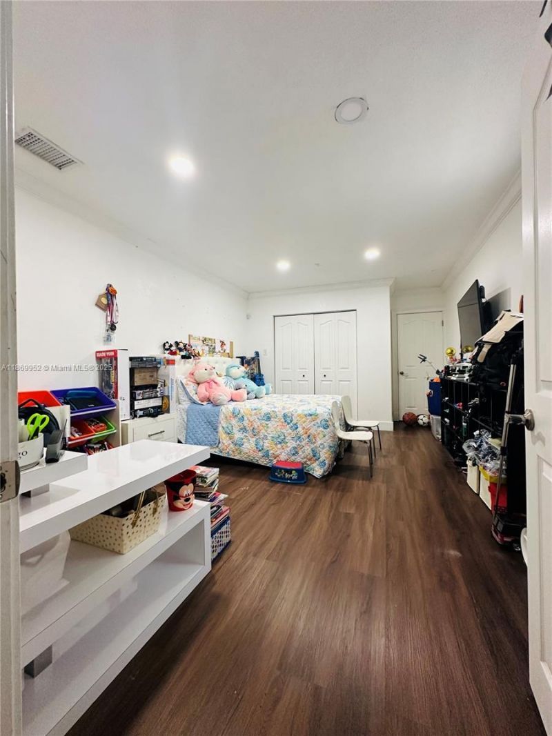 6040 SW 97th Ave, Miami, FL 33173 Photo