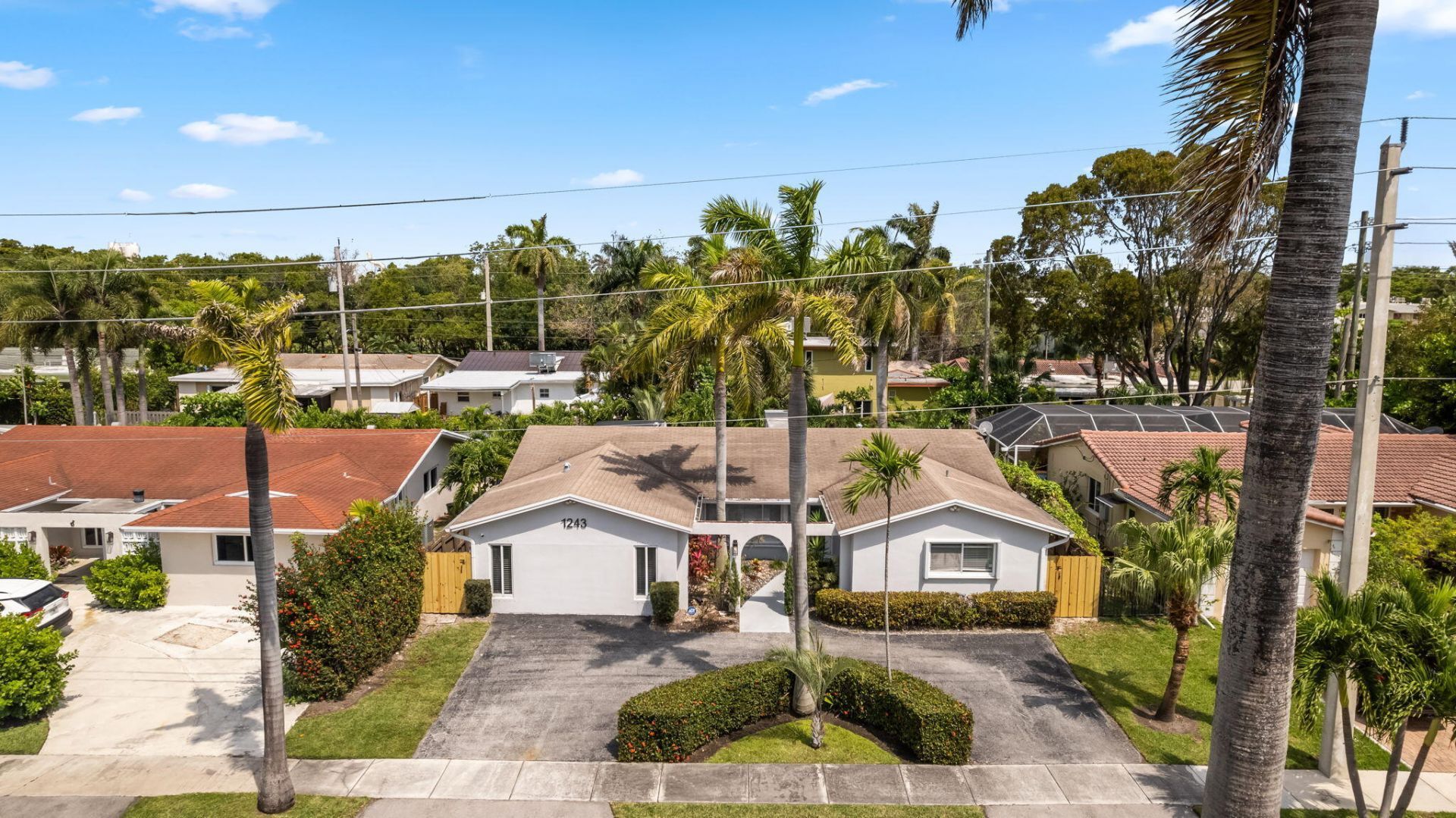 1243 Garfield Street, Hollywood, FL 33019 Photo