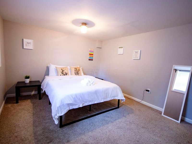 221 Lincolnshire Road, Columbus, OH 43230 Photo 11