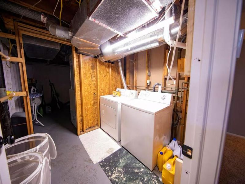 221 Lincolnshire Road, Columbus, OH 43230 Photo 16