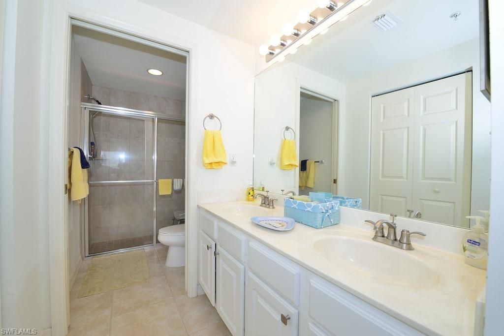 10000 Maddox Ln, Unit 125, Bonita Springs, FL 34135 Photo