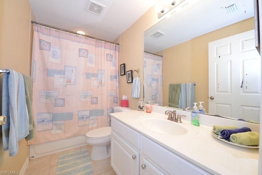 10000 Maddox Ln, Unit 125, Bonita Springs, FL 34135 Photo
