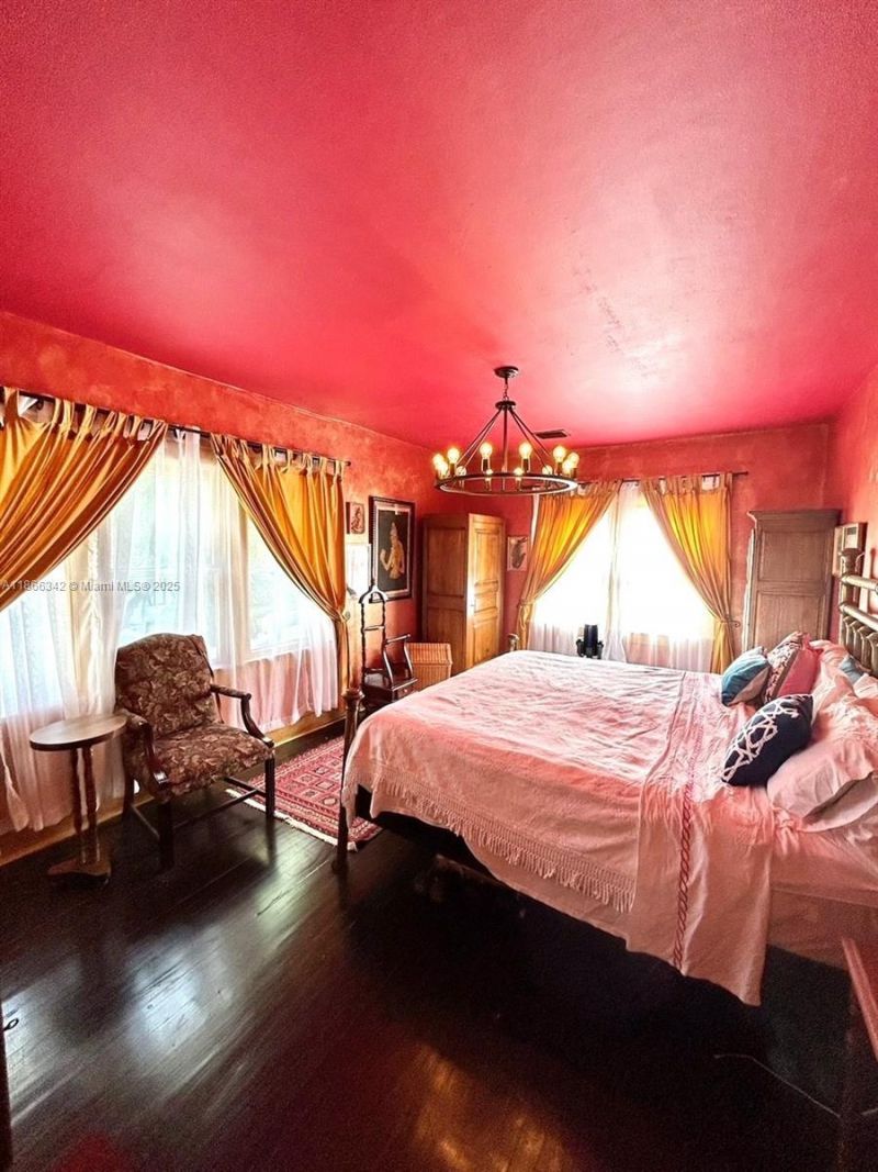 168 NE 44th St, Miami, FL 33137 Photo