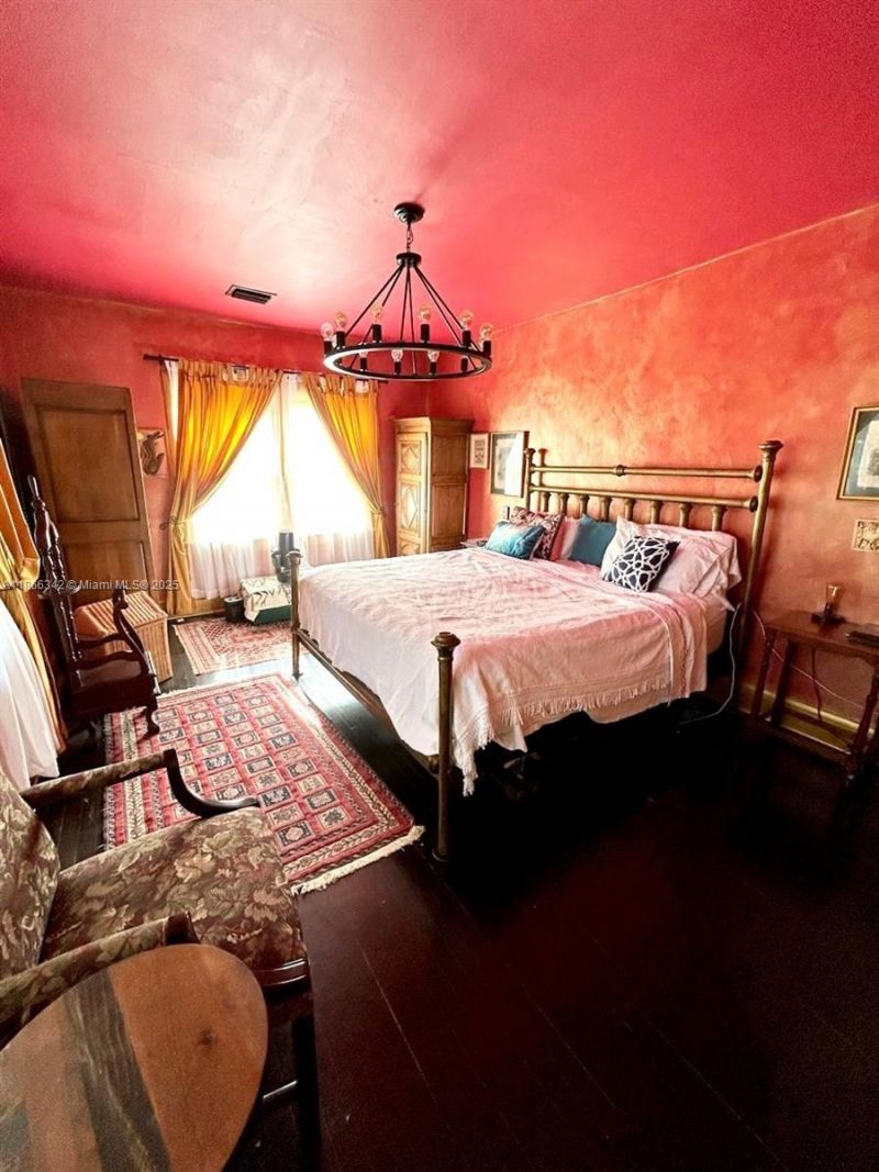 168 NE 44th St, Miami, FL 33137 Photo