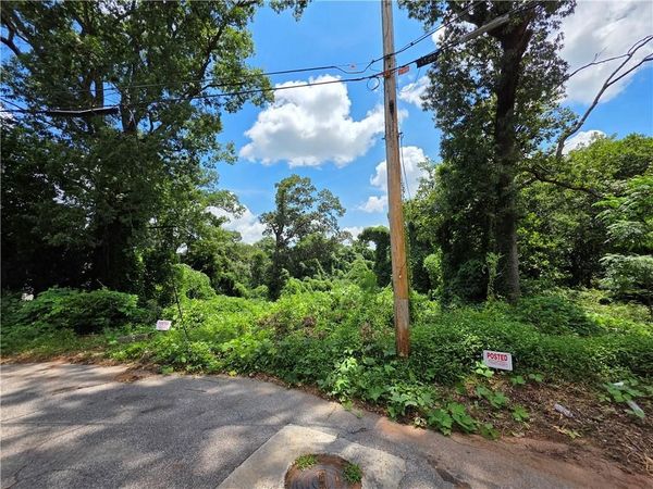 1700 Oak Knoll Circle SE, Atlanta, GA 30315