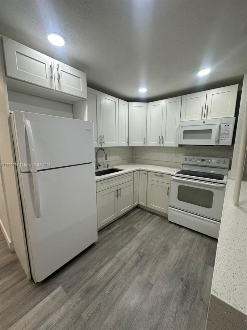 505 NW 177th St, Unit 140, Miami Gardens, FL 33169 Photo