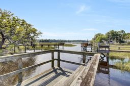 3984 Gift Boulevard photo 4