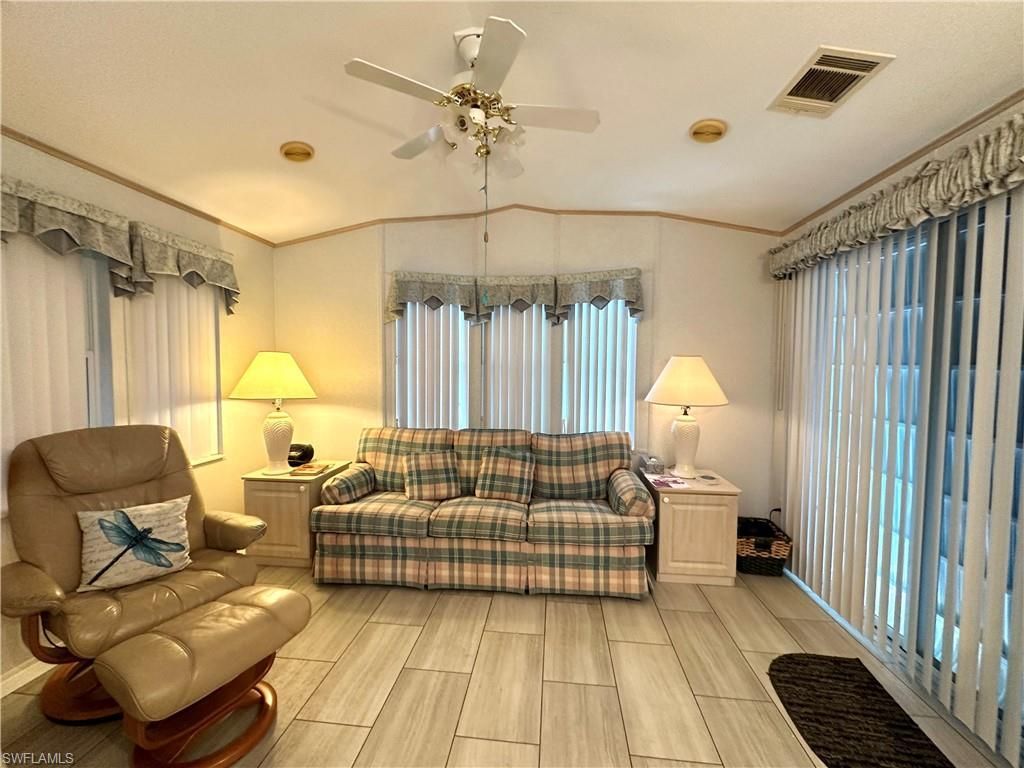 4540 Split Log Ln E, Estero, FL 33928 Photo