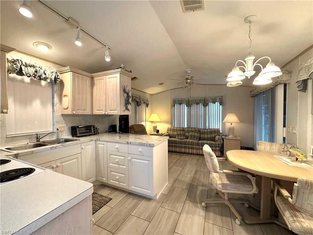 4540 Split Log Ln E, Estero, FL 33928 Photo